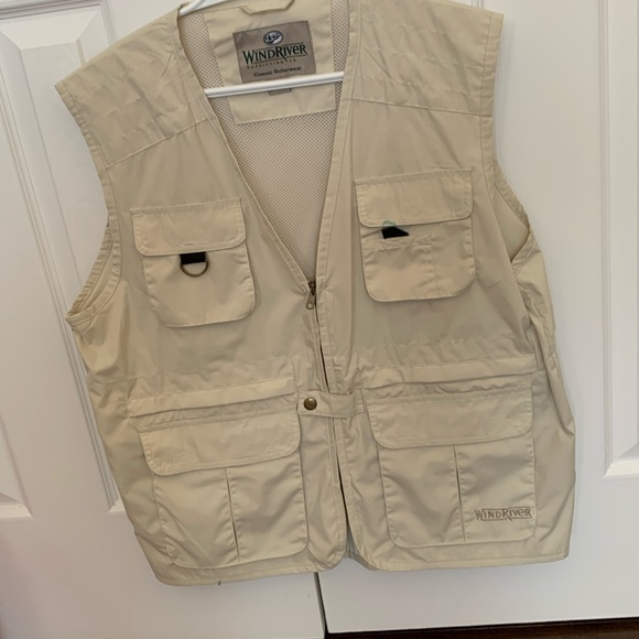 Windriver utility vest - Picture 1 of 8